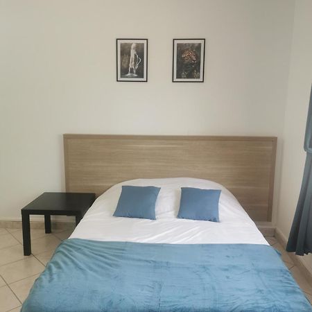 Appartement 5 , Disneyland - Parking Gratuit - Maison Des Platanes Meaux Exterior foto